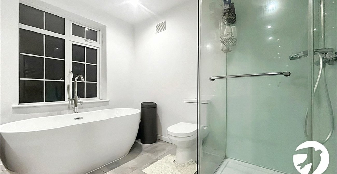 3 bedroom house to rent in Orpington | Robinson Jackson