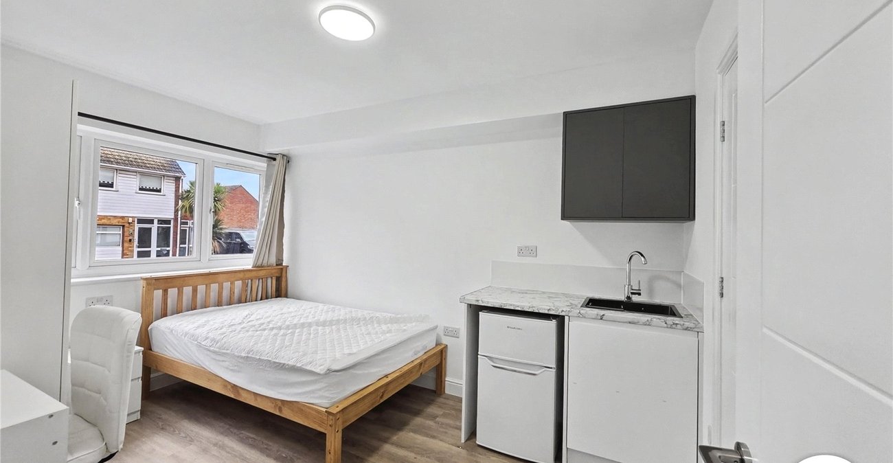 1 bedroom house to rent in Dartford | Robinson Jackson