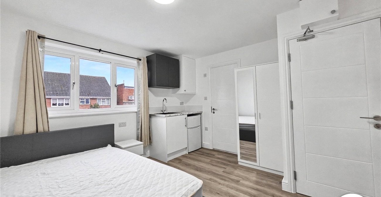 1 bedroom property to rent in Dartford | Robinson Jackson