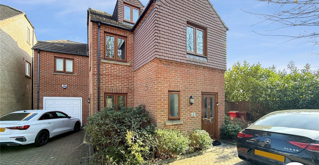 5 bedroom house to rent in Chatham | Robinson Michael & Jackson