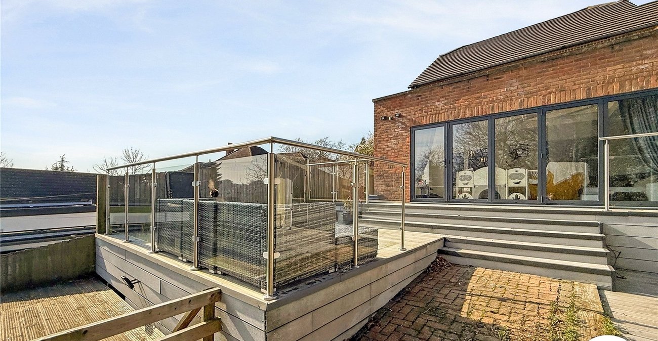 5 bedroom house to rent in Chatham | Robinson Michael & Jackson