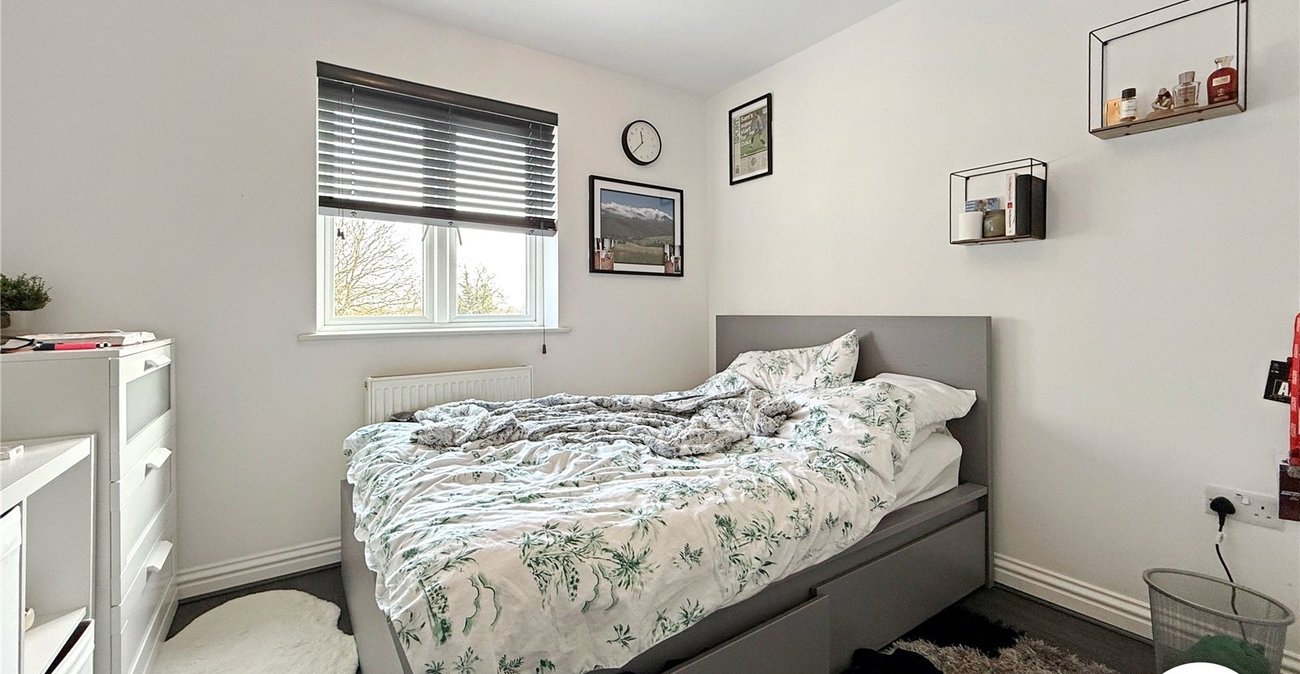 5 bedroom house to rent in Chatham | Robinson Michael & Jackson