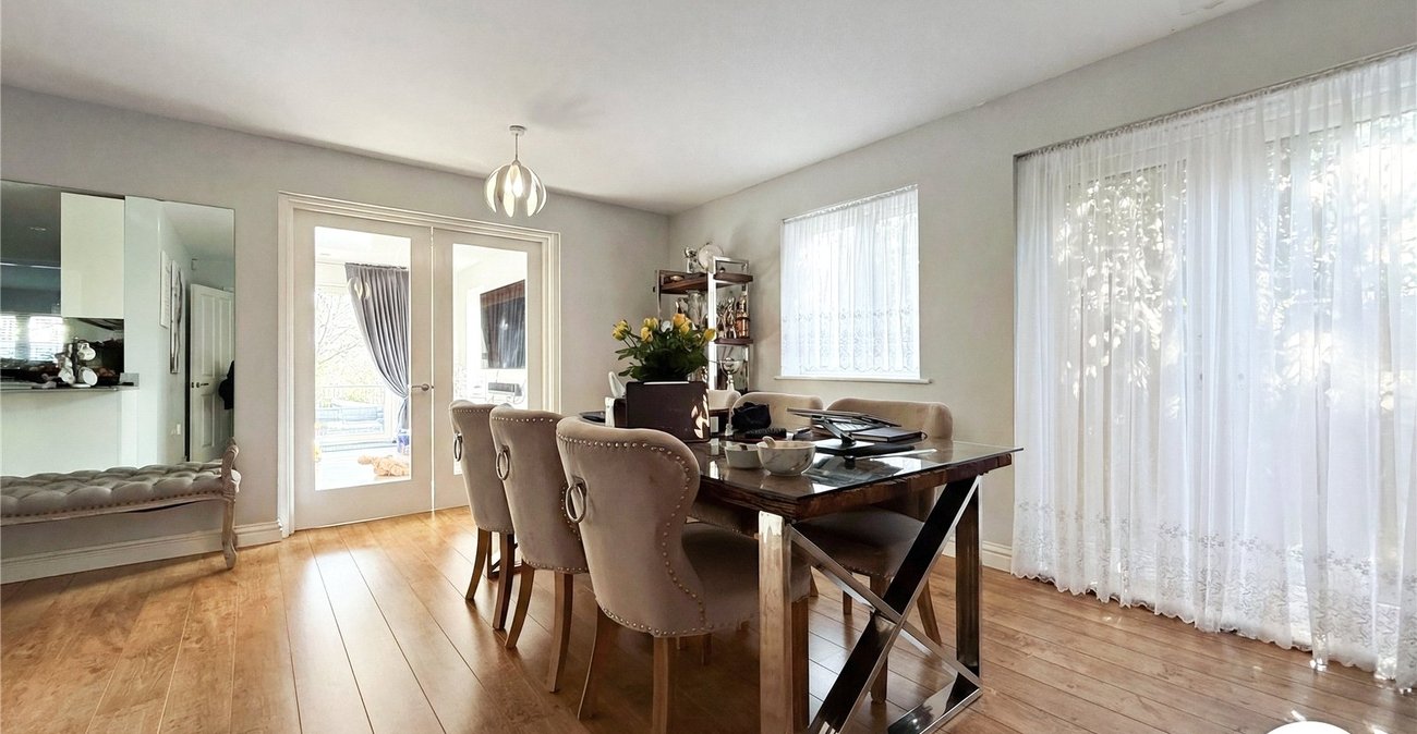 5 bedroom house to rent in Chatham | Robinson Michael & Jackson