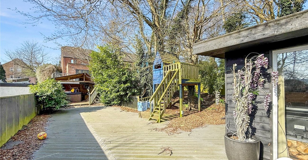 5 bedroom house to rent in Chatham | Robinson Michael & Jackson