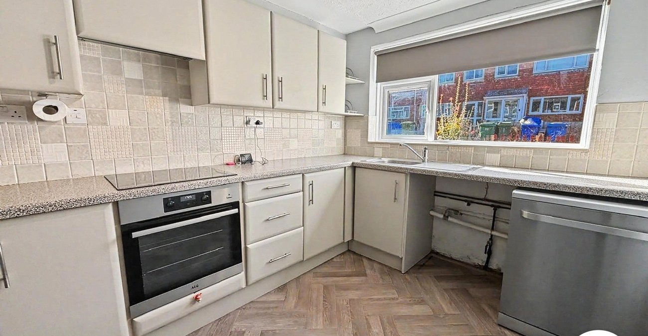 2 bedroom house to rent in Sittingbourne | Robinson Michael & Jackson