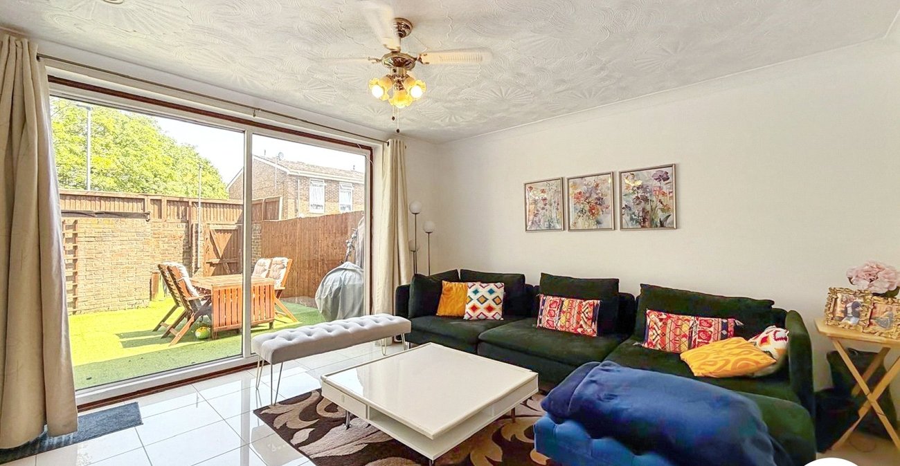 3 bedroom house to rent in London | 