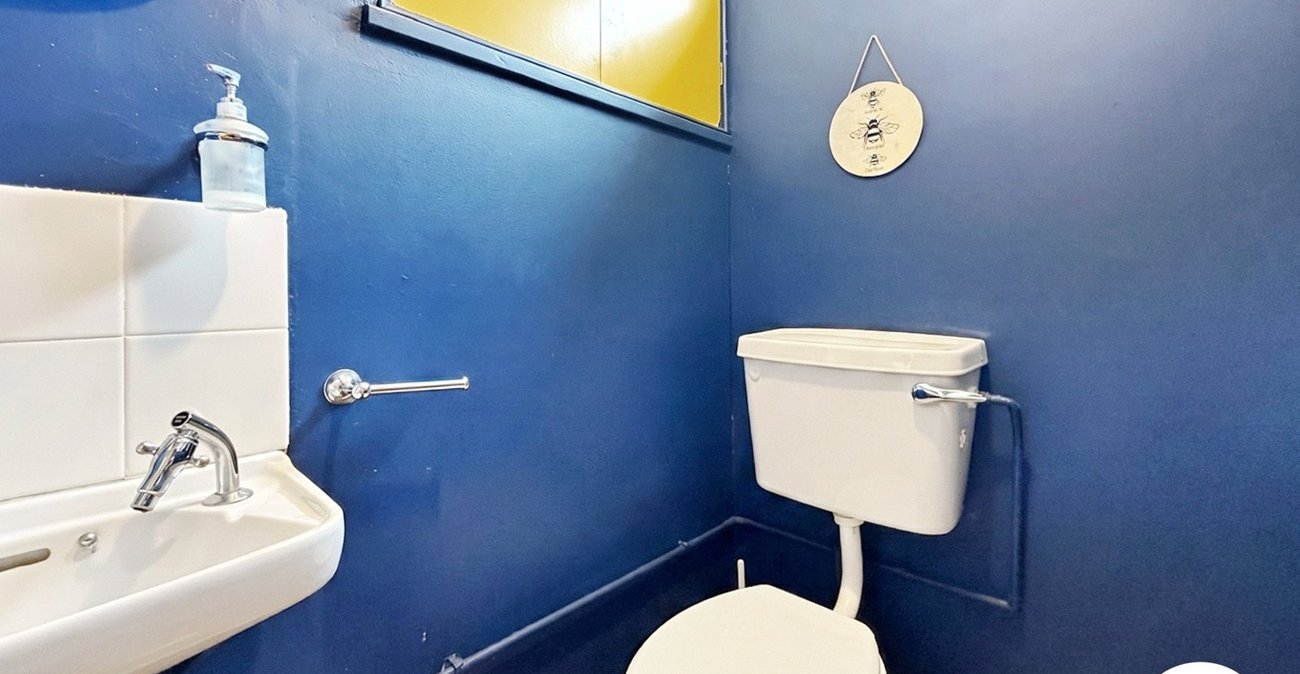 3 bedroom house to rent in London | 