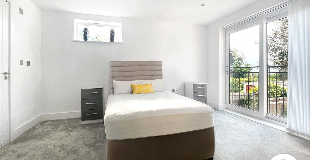 4 bedroom bungalow to rent in Higham | Robinson Michael & Jackson