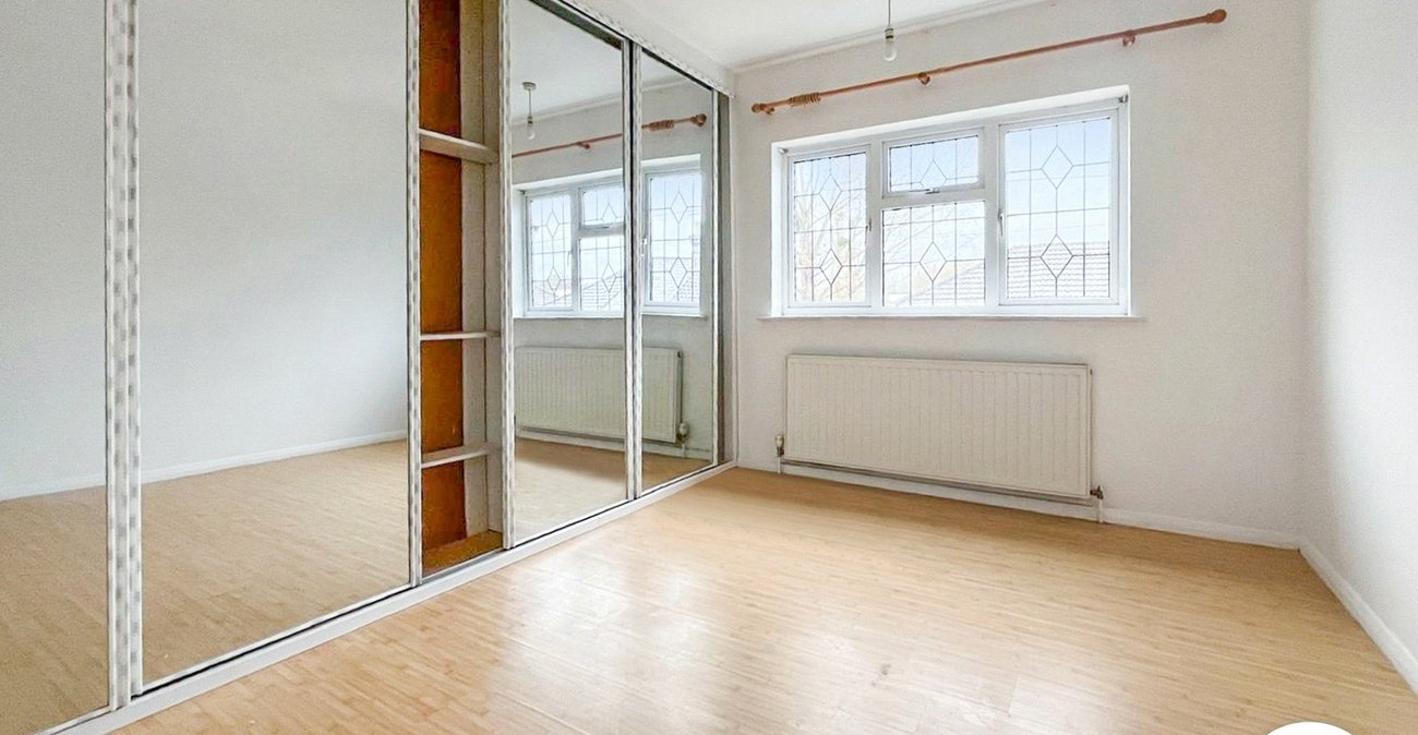 3 bedroom house to rent in Dartford | Robinson Jackson