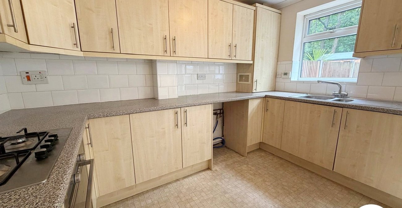 2 bedroom house to rent in Chatham | Robinson Michael & Jackson