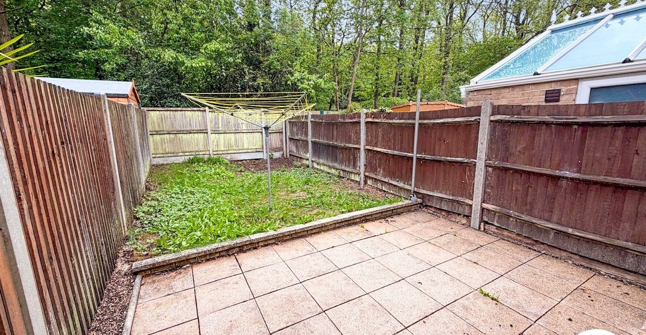 2 bedroom house to rent in Chatham | Robinson Michael & Jackson