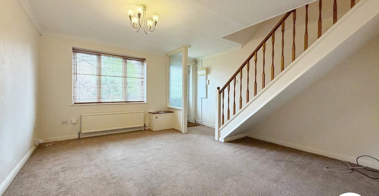 2 bedroom house to rent in Chatham | Robinson Michael & Jackson