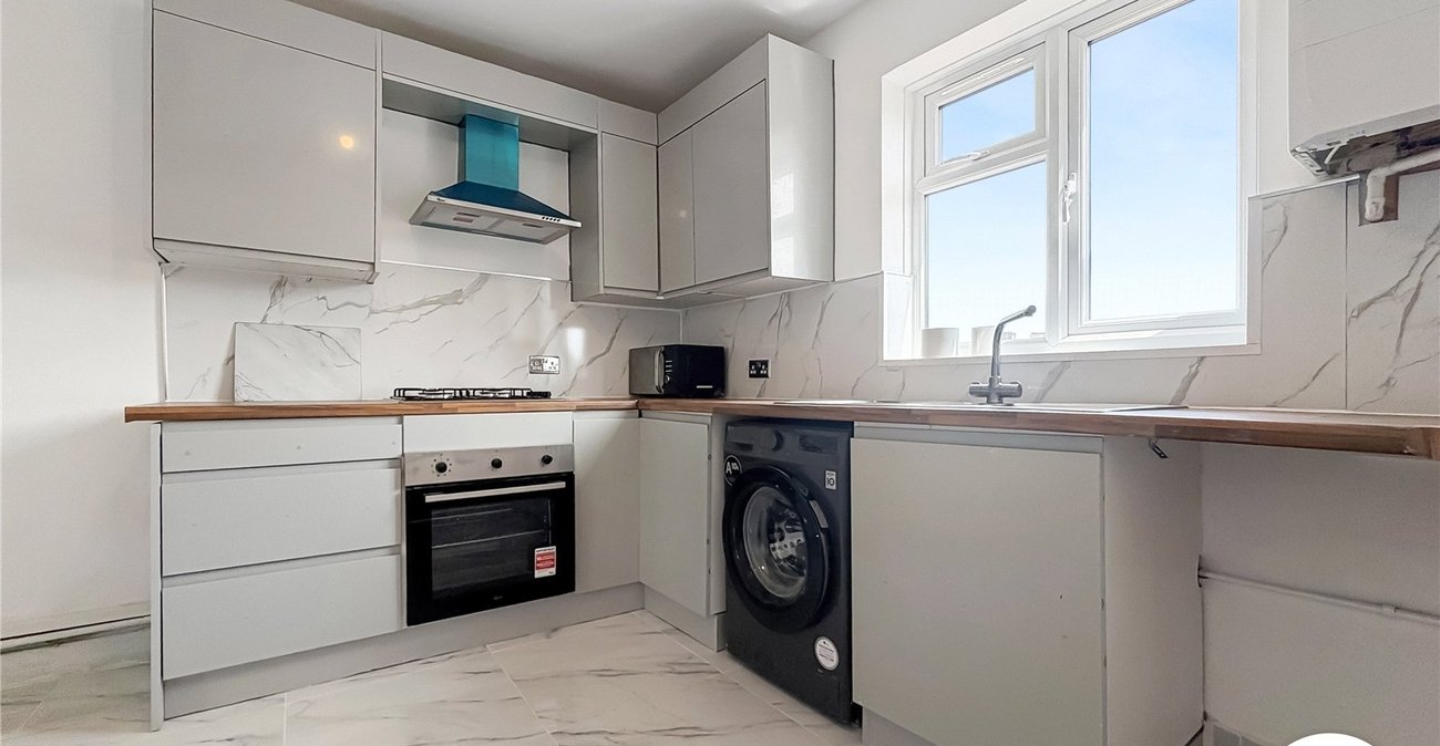 3 bedroom house to rent in Chatham | Robinson Michael & Jackson