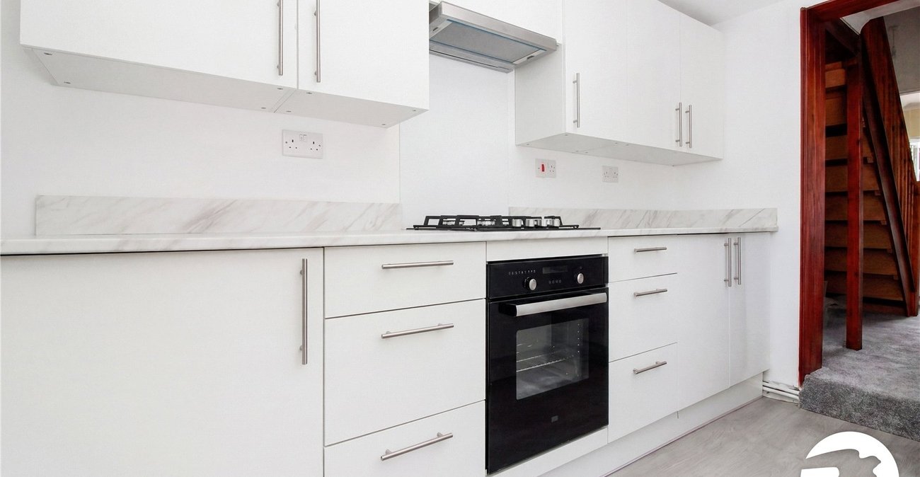 3 bedroom house to rent in Gravesend | Robinson Michael & Jackson