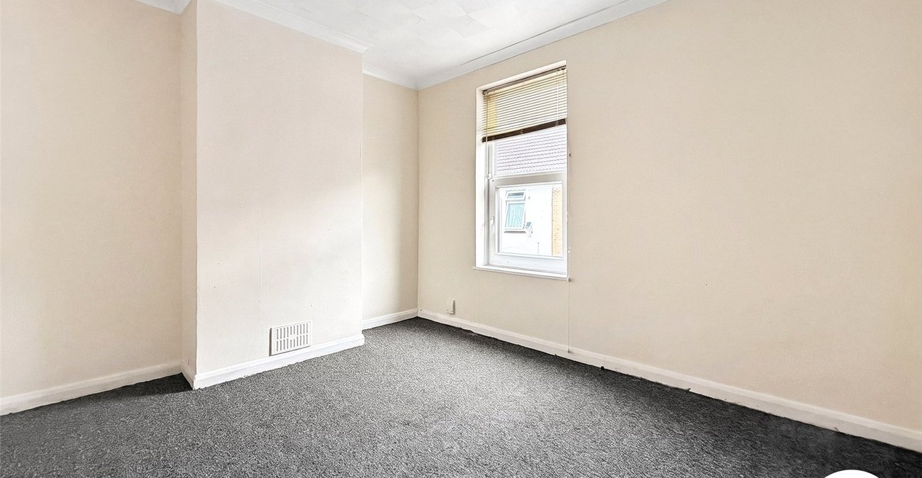 3 bedroom house to rent in Gillingham | Robinson Michael & Jackson