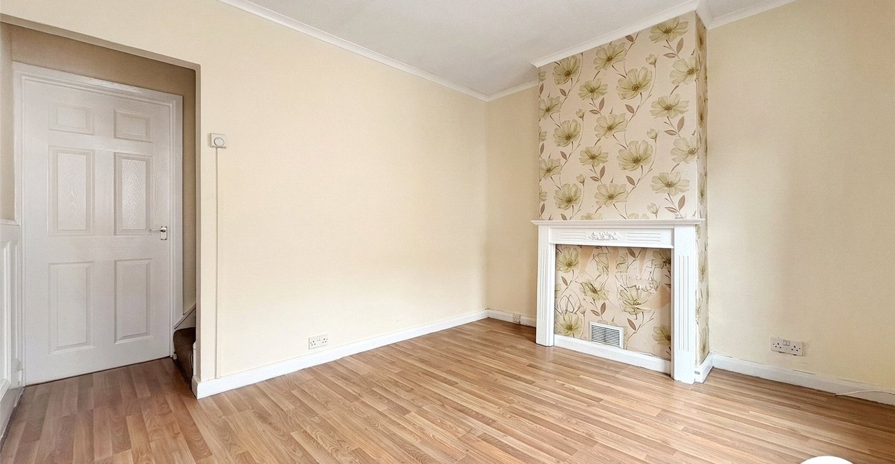 3 bedroom house to rent in Gillingham | Robinson Michael & Jackson