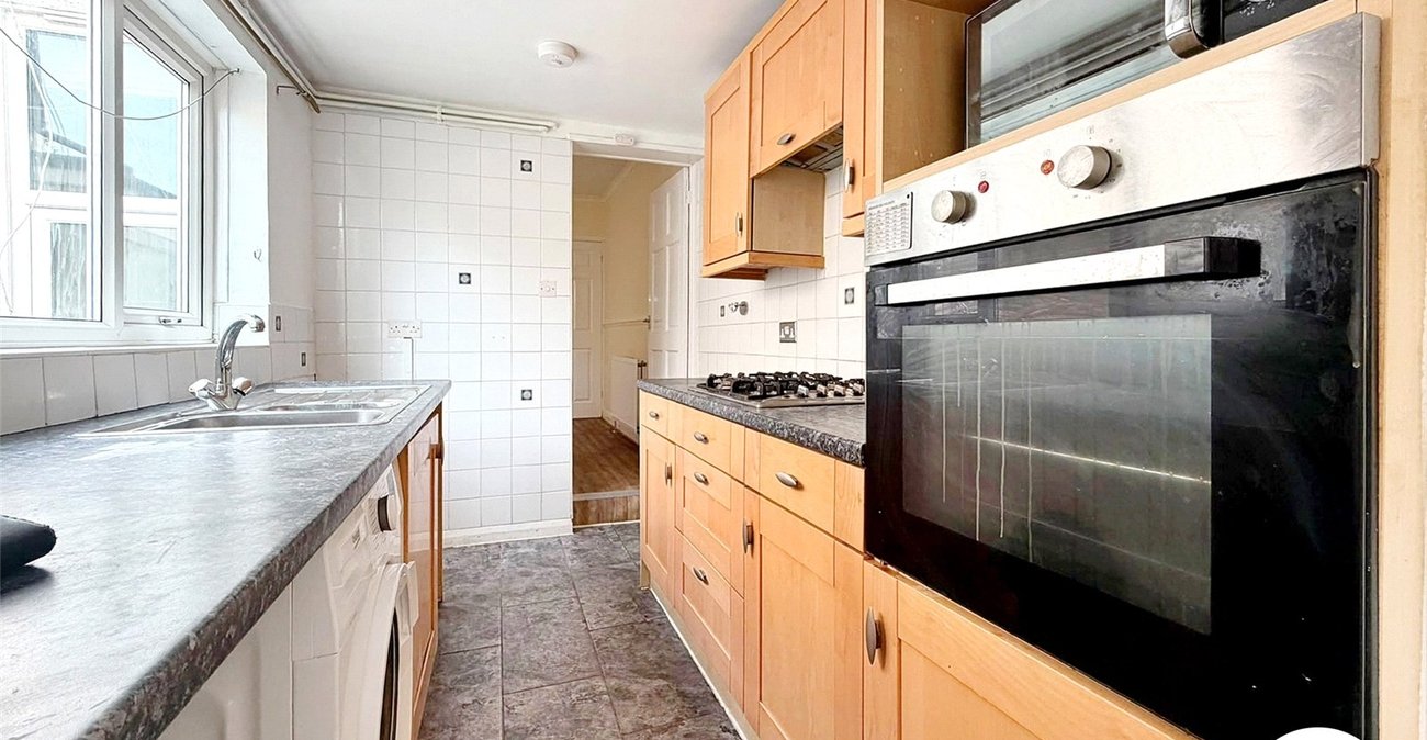 3 bedroom house to rent in Gillingham | Robinson Michael & Jackson