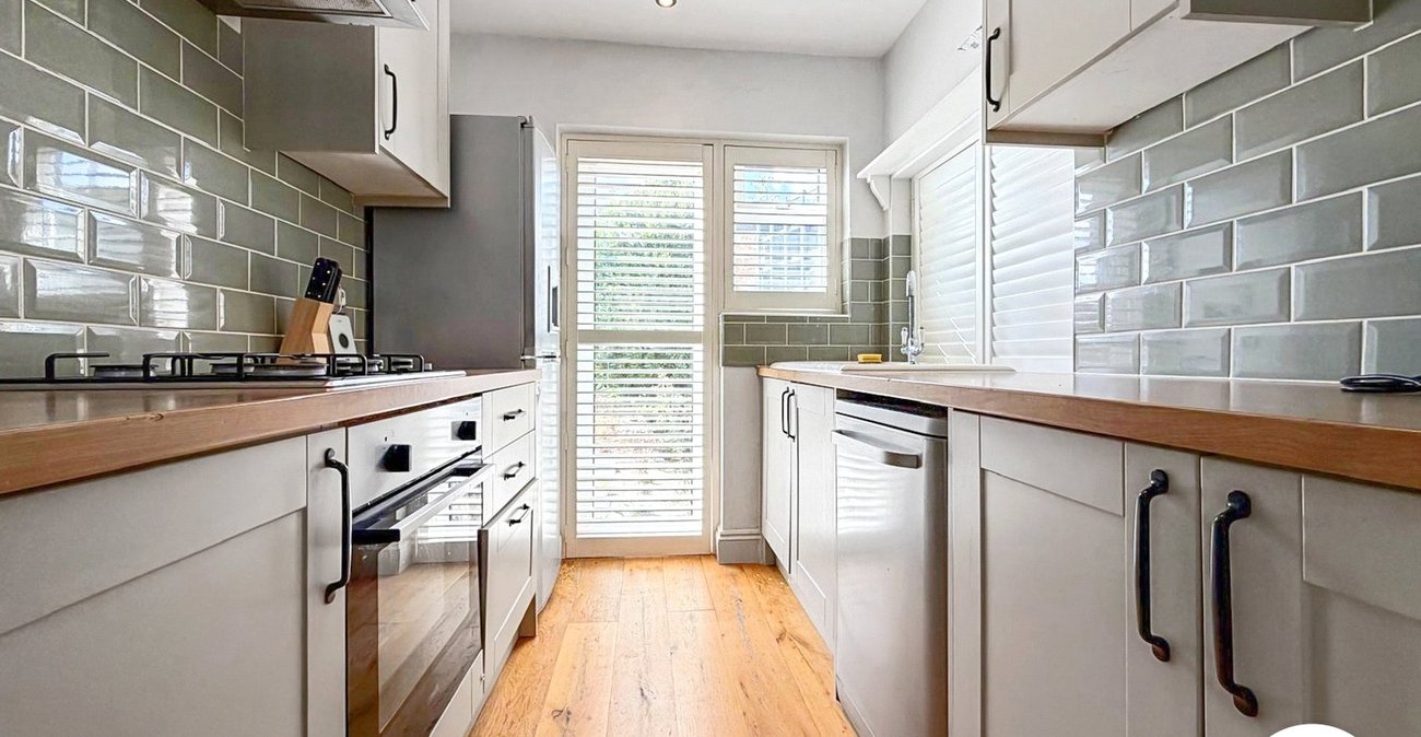 4 bedroom house to rent in Welling | 