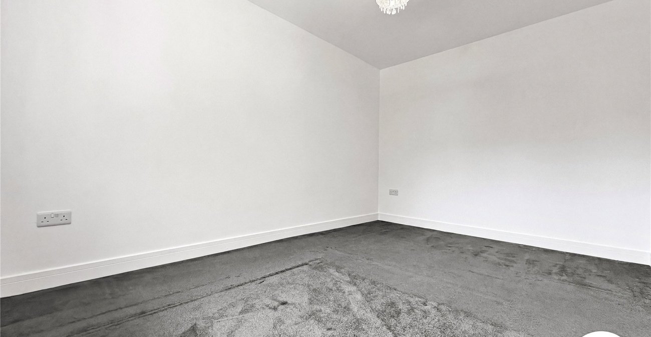2 bedroom house to rent in Gillingham | Robinson Michael & Jackson