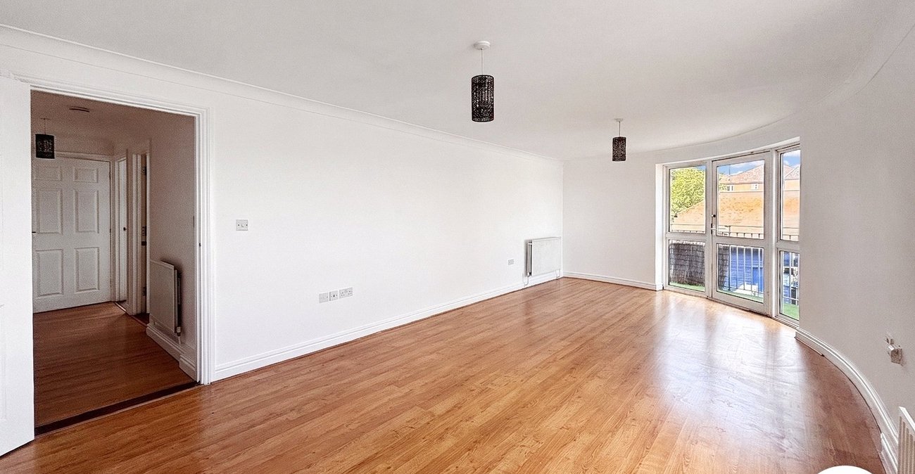 2 bedroom property to rent in Erith | Robinson Jackson