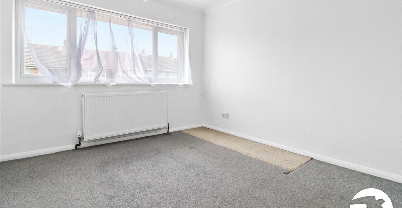 4 bedroom house to rent in Gravesend | Robinson Michael & Jackson