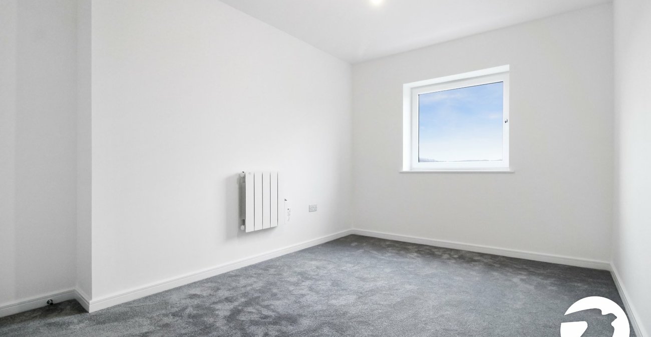 2 bedroom property to rent in Alkerden | Robinson Michael & Jackson
