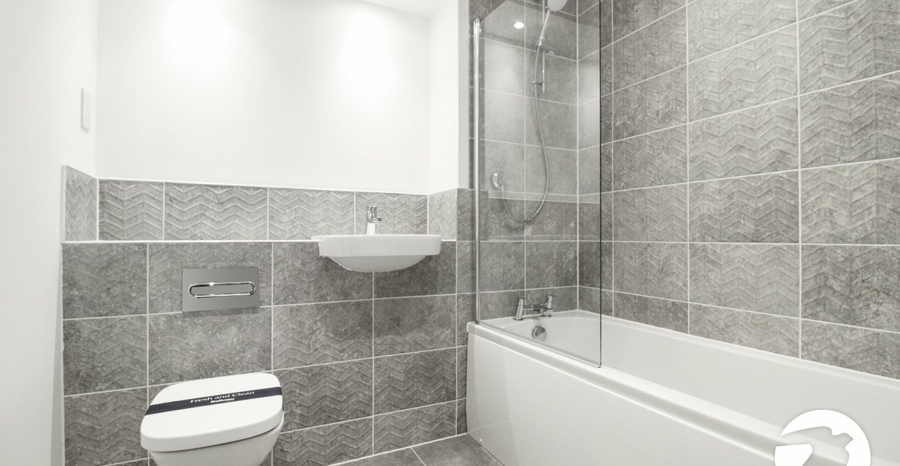 2 bedroom property to rent in Alkerden | Robinson Michael & Jackson