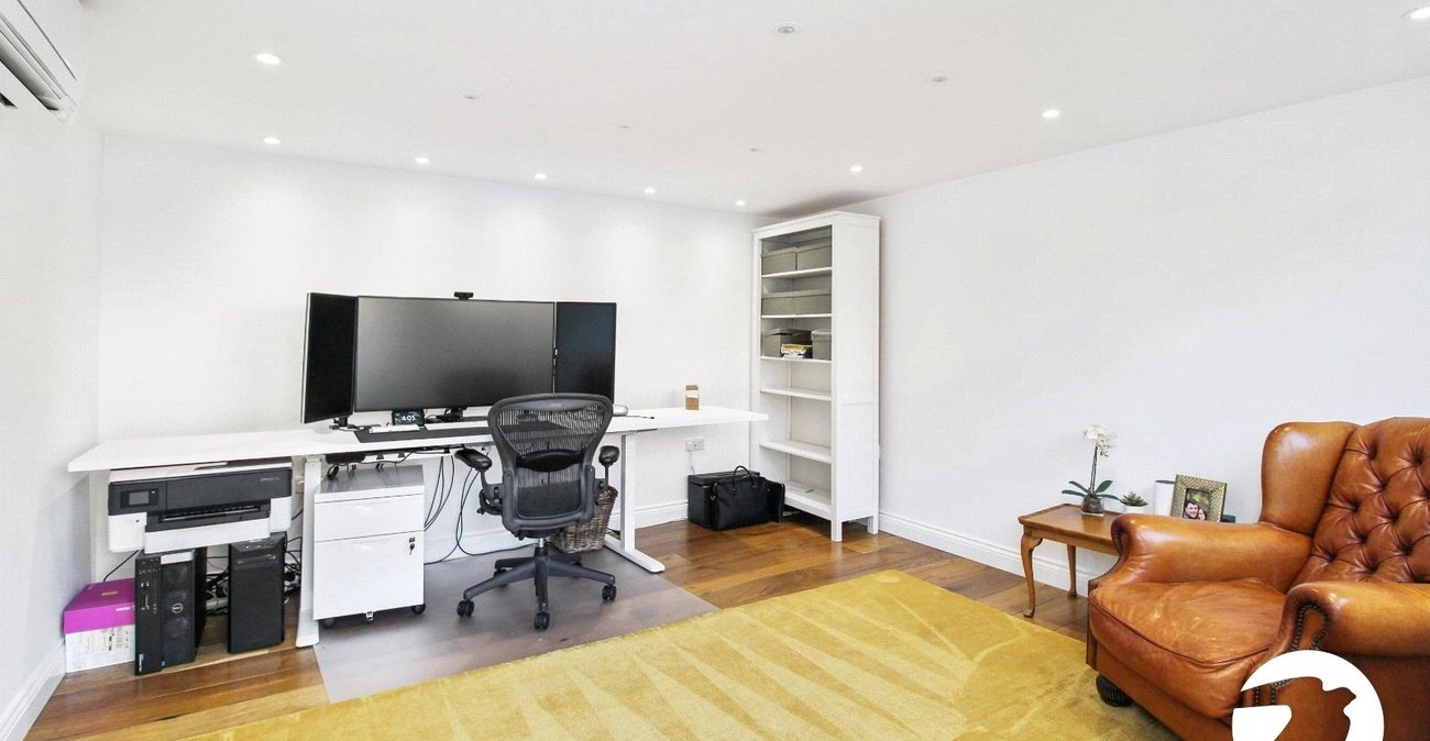 3 bedroom house to rent in Gravesend | Robinson Michael & Jackson