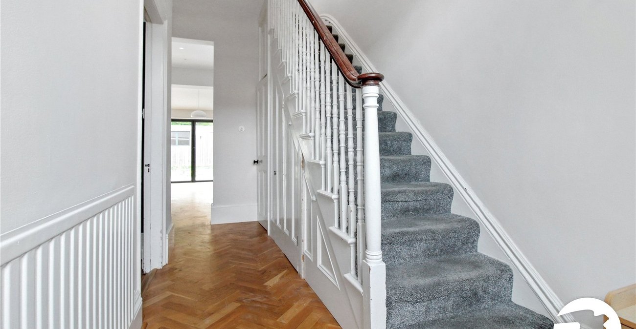 3 bedroom house to rent in Gravesend | Robinson Michael & Jackson