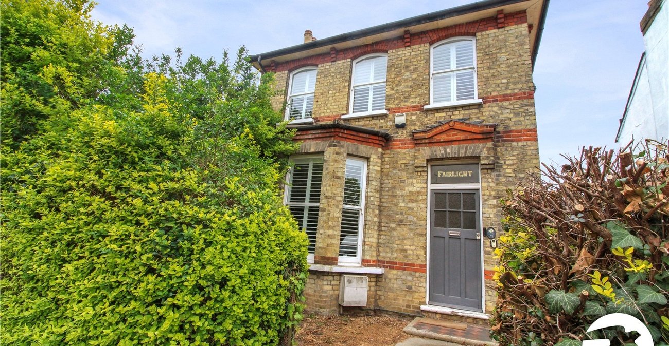 3 bedroom house to rent in Gravesend | Robinson Michael & Jackson