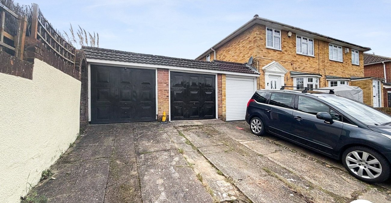 3 bedroom house to rent in Gillingham | Robinson Michael & Jackson