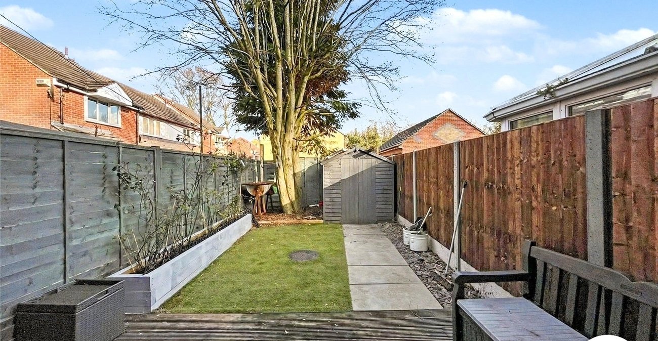 2 bedroom house to rent in Chatham | Robinson Michael & Jackson