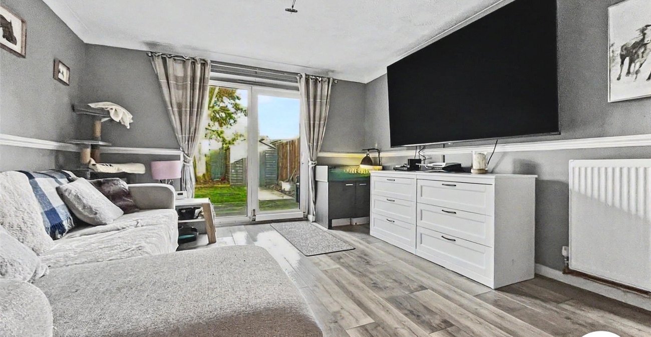 2 bedroom house to rent in Chatham | Robinson Michael & Jackson