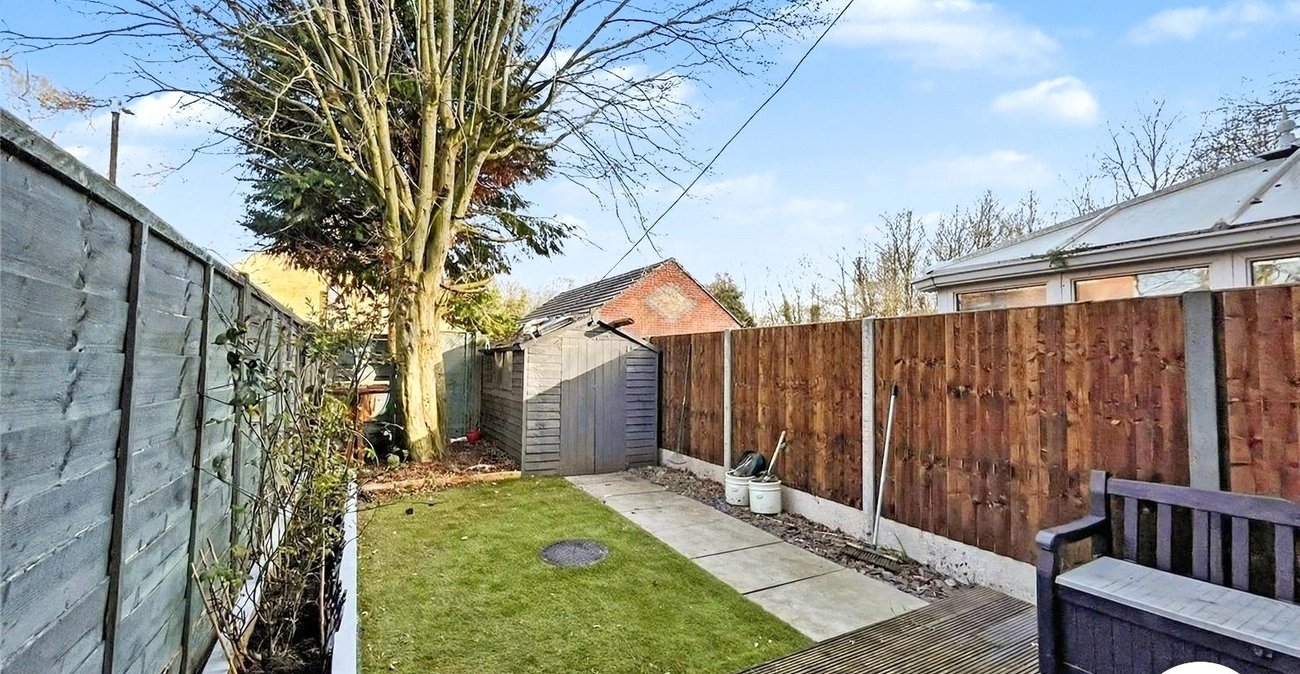 2 bedroom house to rent in Chatham | Robinson Michael & Jackson