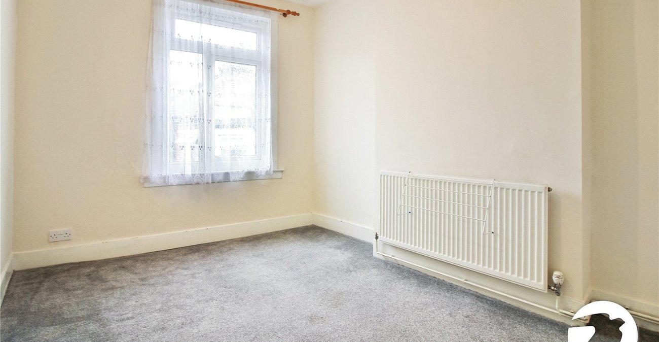 2 bedroom house to rent in Catford | Robinson Jackson