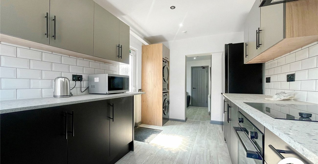 1 bedroom property to rent in Gillingham | Robinson Michael & Jackson