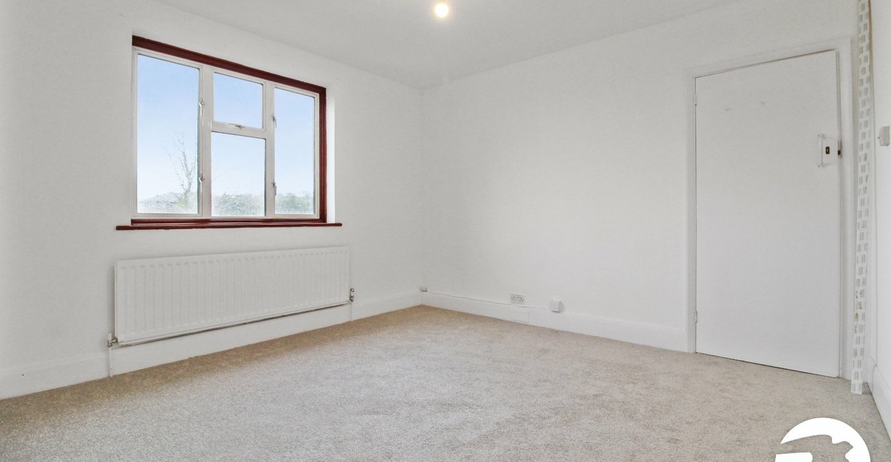 4 bedroom house to rent in Gravesend | Robinson Michael & Jackson