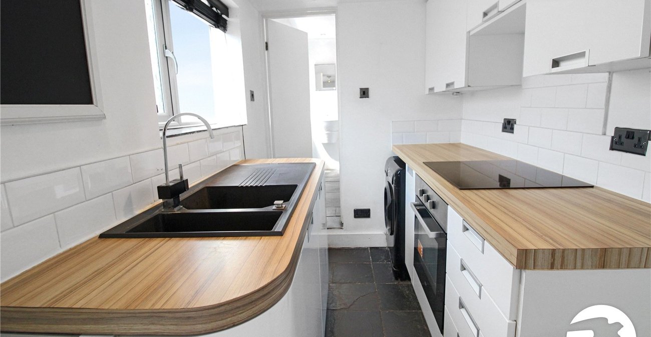 2 bedroom house to rent in Gravesend | Robinson Michael & Jackson