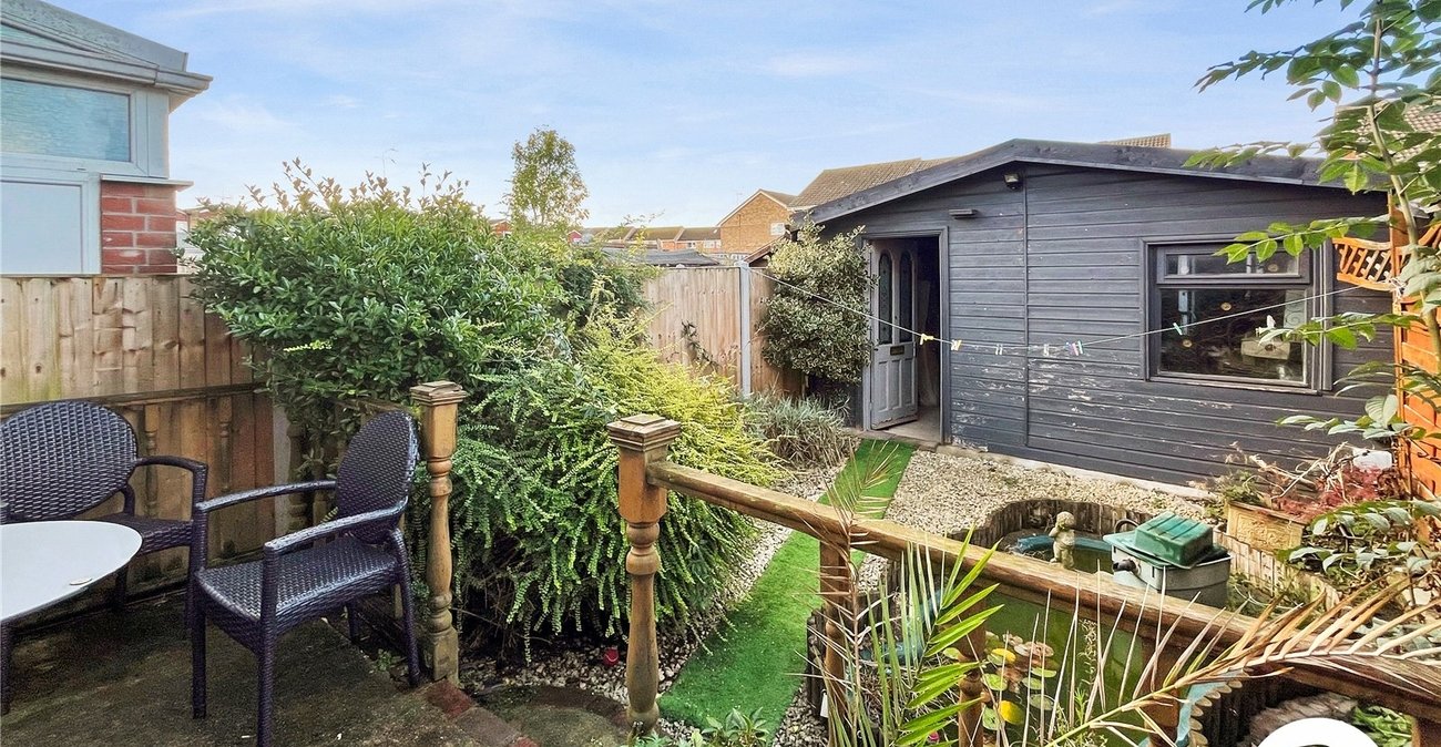 3 bedroom house to rent in Rochester | Robinson Michael & Jackson