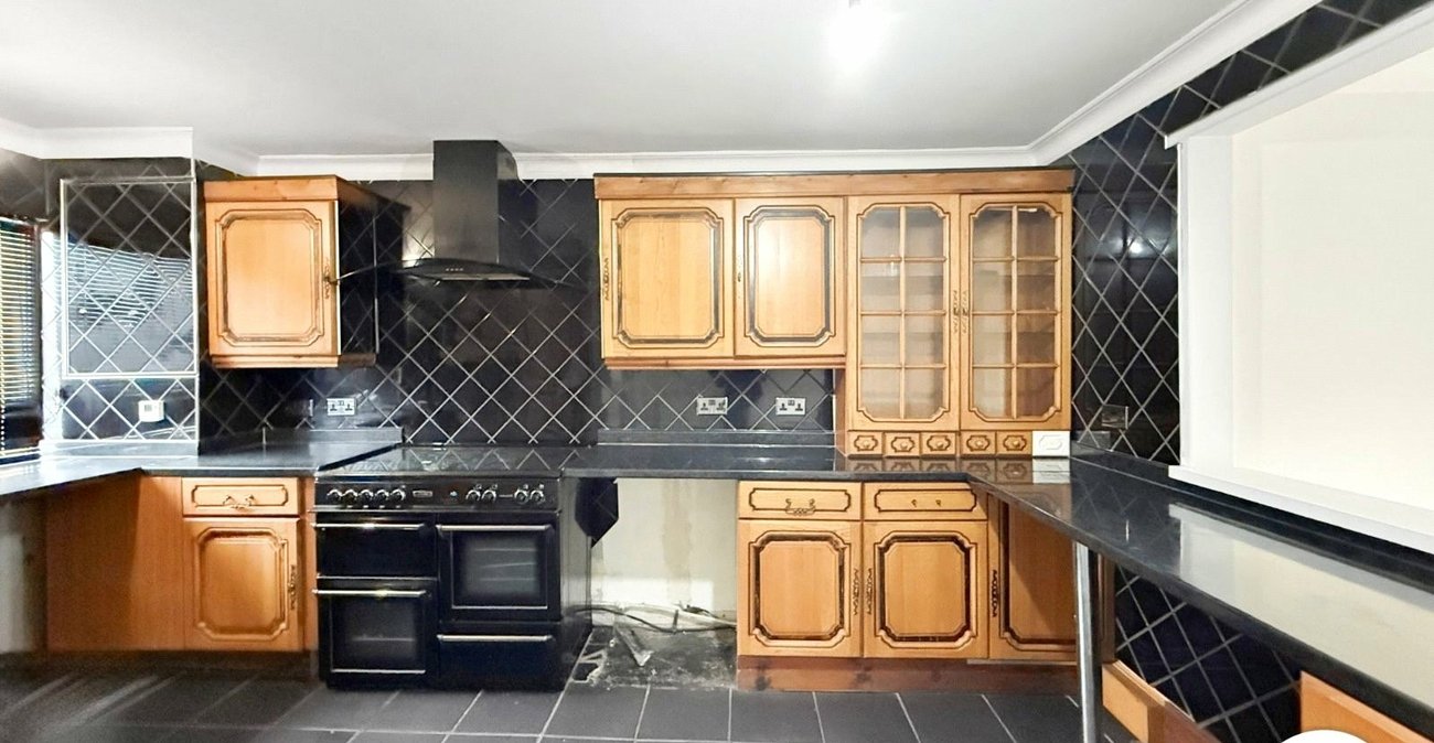 3 bedroom house to rent in Rochester | Robinson Michael & Jackson