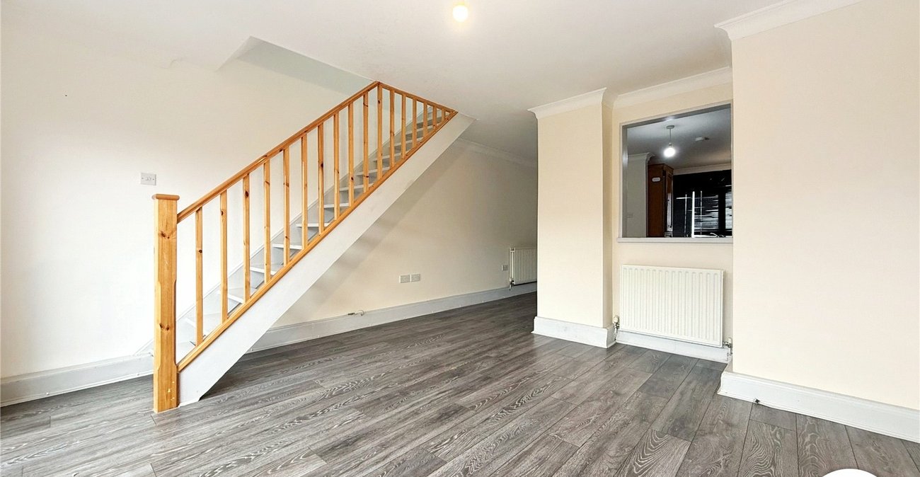 3 bedroom house to rent in Rochester | Robinson Michael & Jackson