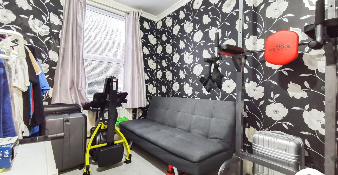 3 bedroom house to rent in Dartford | Robinson Jackson