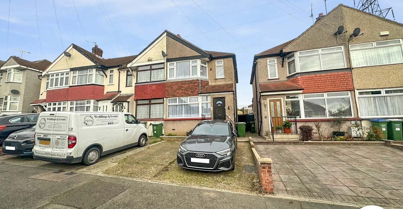3 bedroom house to rent in Welling | 