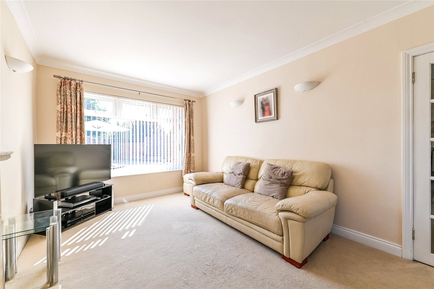 4 bedroom house for sale in Gravesend | Robinson Michael & Jackson