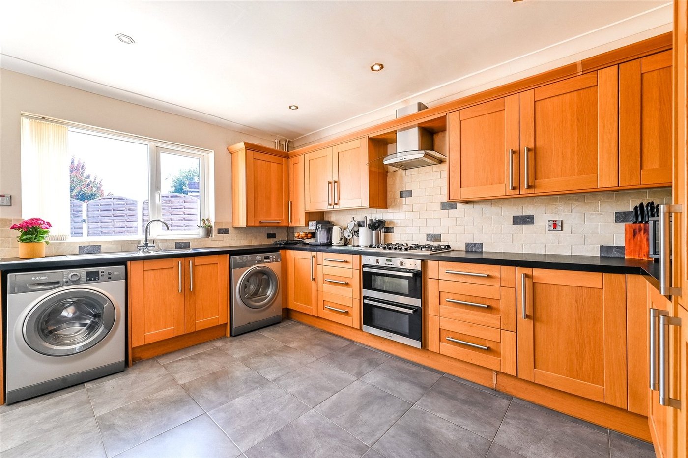 4 bedroom house for sale in Gravesend | Robinson Michael & Jackson