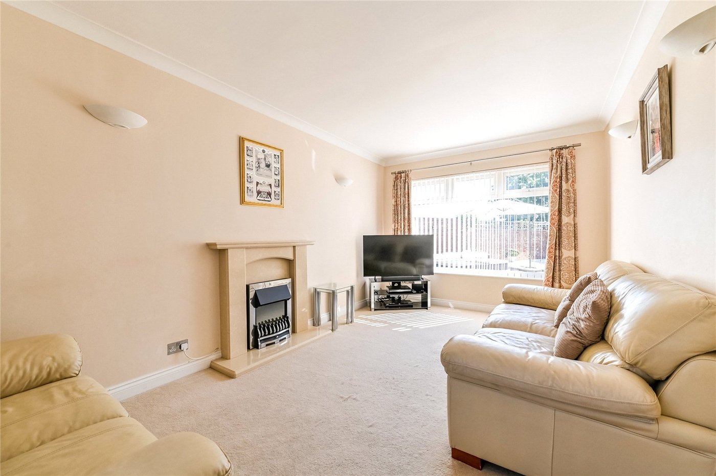 4 bedroom house for sale in Gravesend | Robinson Michael & Jackson