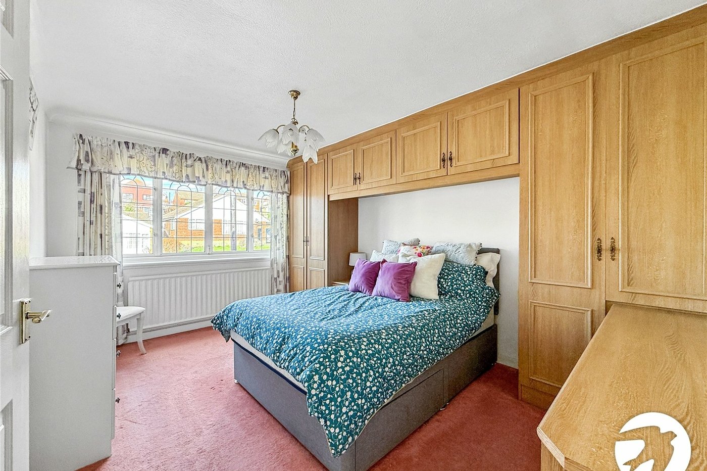 4 bedroom house for sale in Minster on Sea | Robinson Michael & Jackson