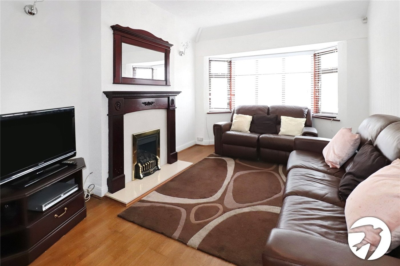 2 bedroom bungalow for sale in Bexleyheath | Robinson Jackson