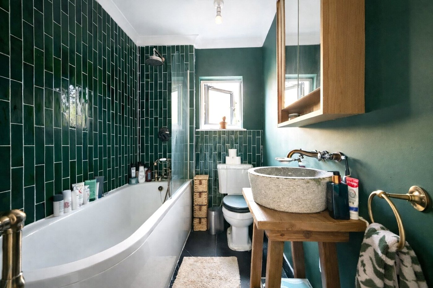 2 bedroom property for sale in Lewisham | Robinson Jackson