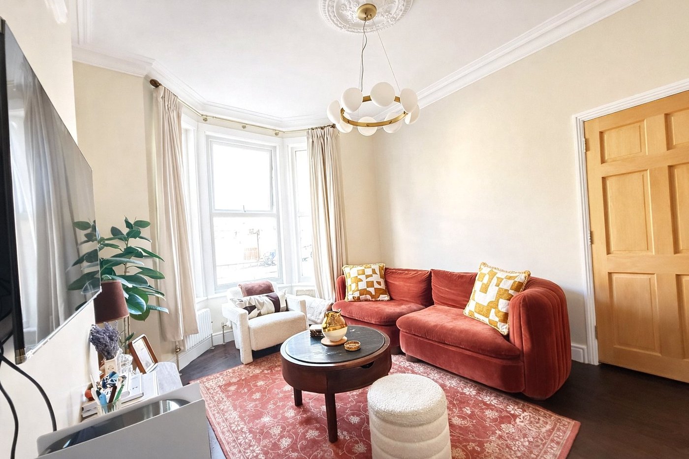 2 bedroom property for sale in Lewisham | Robinson Jackson